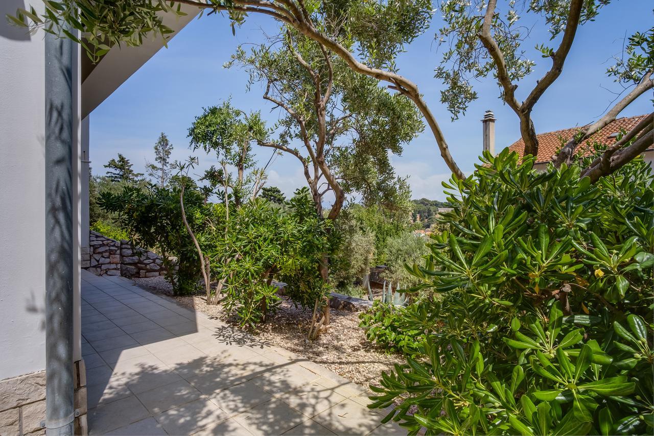 Villa Alma Veli Lošinj Eksteriør bilde