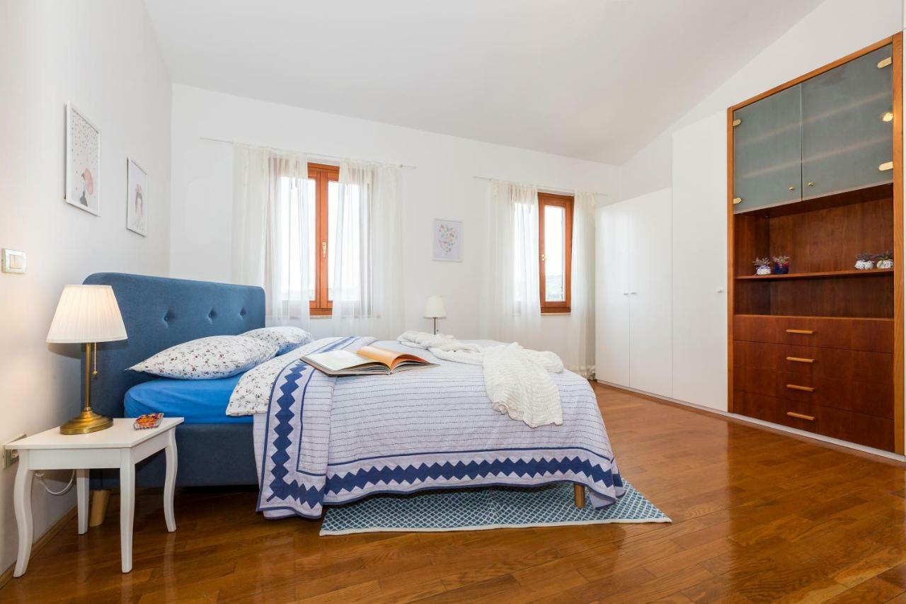 Villa Alma Veli Lošinj Eksteriør bilde